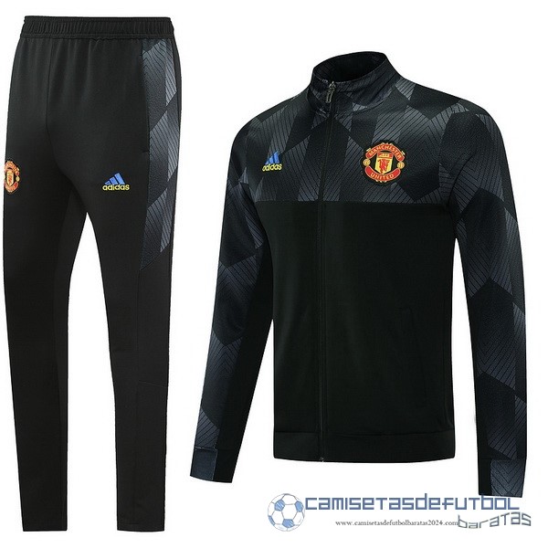 Chandal Manchester United Equipación 2021 2022 Negro I Gris